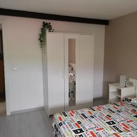 Lilli 3 Apartment *