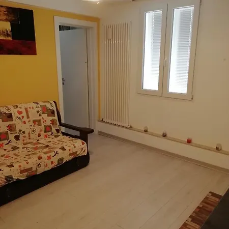Lilli 3 * Ferrara