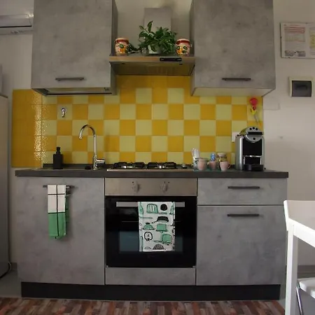 Lilli 3 Apartment