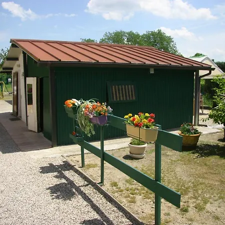 Lilli 3 Апартаменты Феррара